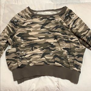 Honey Punch Distressed Camo Sweater in Medium